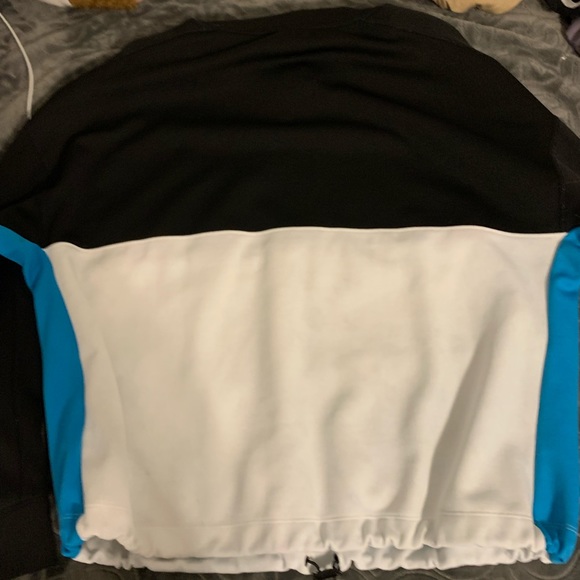 cropped jacket - Picture 2 of 2